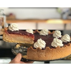 TARTA DE QUESO CON FRESA...